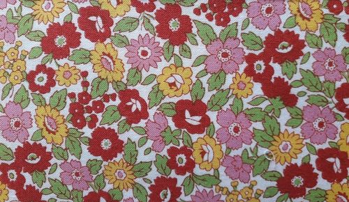 tissu patchwork en fat quarter fleurs rouge-jaune-rose